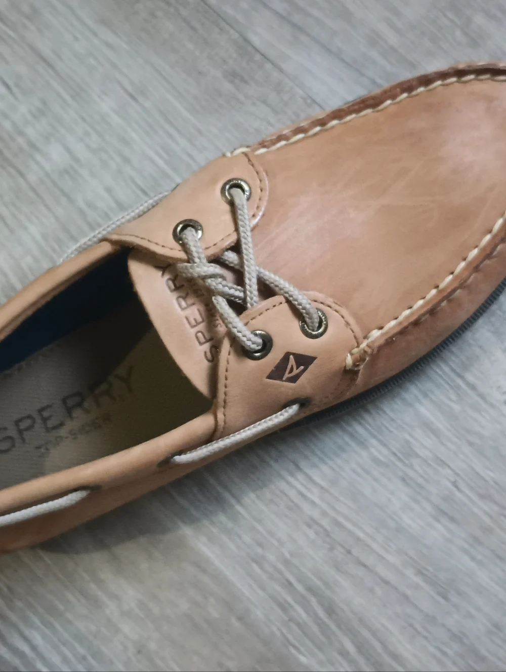 Sperry Authentic Original Leather Loafers (Tan) A-